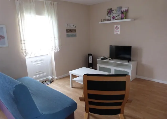 Pepe Y Nina * לה לגונה